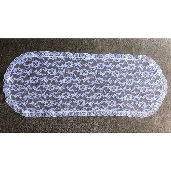 White Lace Table Runner Oval Rose Floral Pattern Scalloped Edge Vintage Decor - Picture 1 of 6